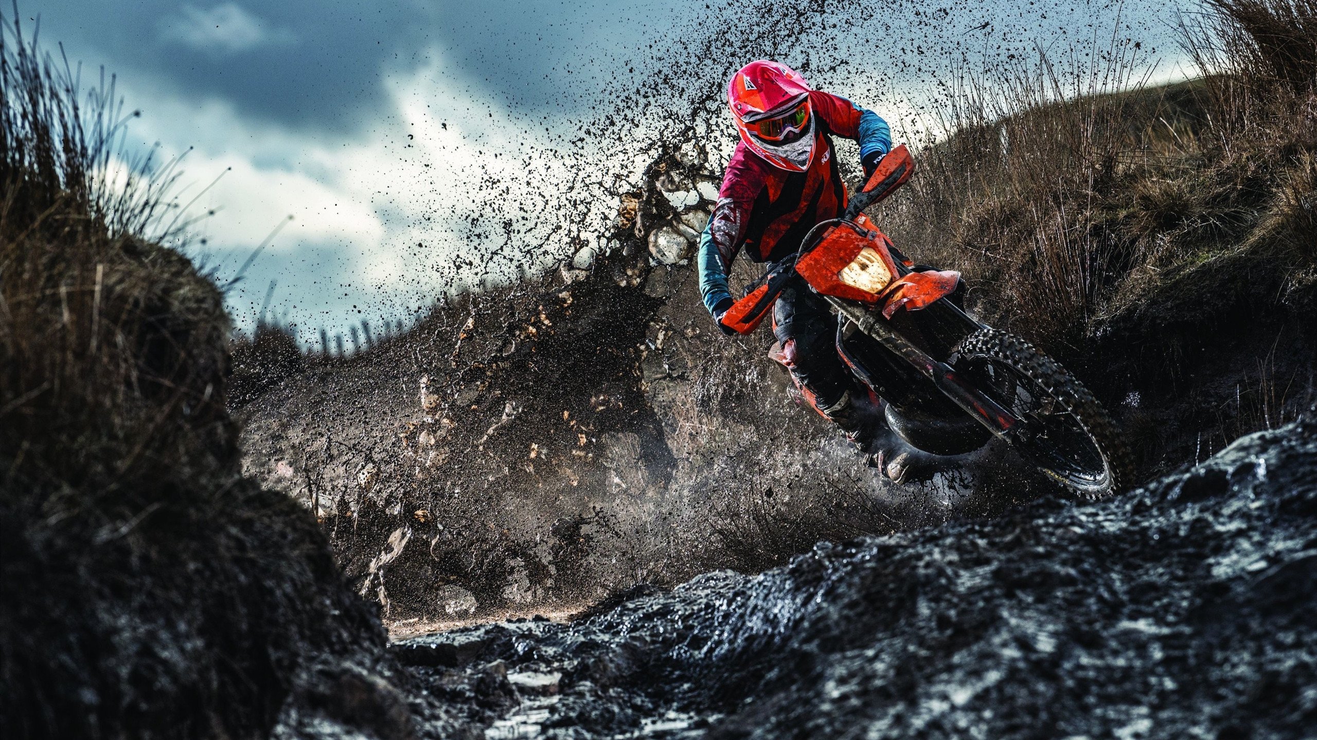 2018年季后赛：库里百发百中的远距离三分，打破多项NBA历史纪录，库里2018总决赛数据统计